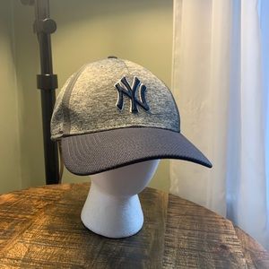 New Era Genuine Yankees Baseball Cap L/XL